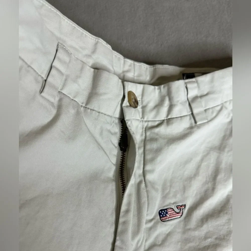 Vineyard Vines Men’s Khaki Flag Whale FOJ Club Shorts size 30